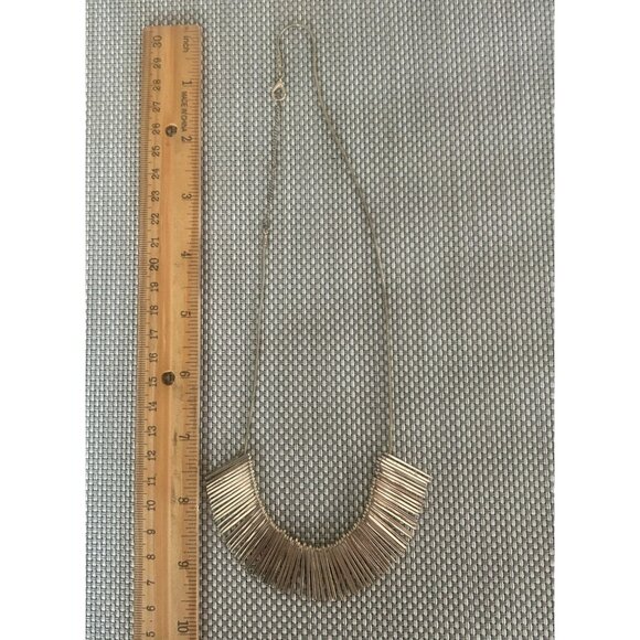 Vintage Gold-Tone Fringe Statement Necklace Starburst Lobster Clasp Closure Adju - Picture 2 of 5